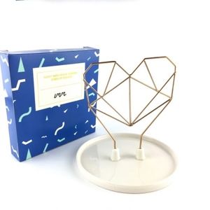 Imm Living Coxet Wire Heart Ceramic Jewelry Holder
